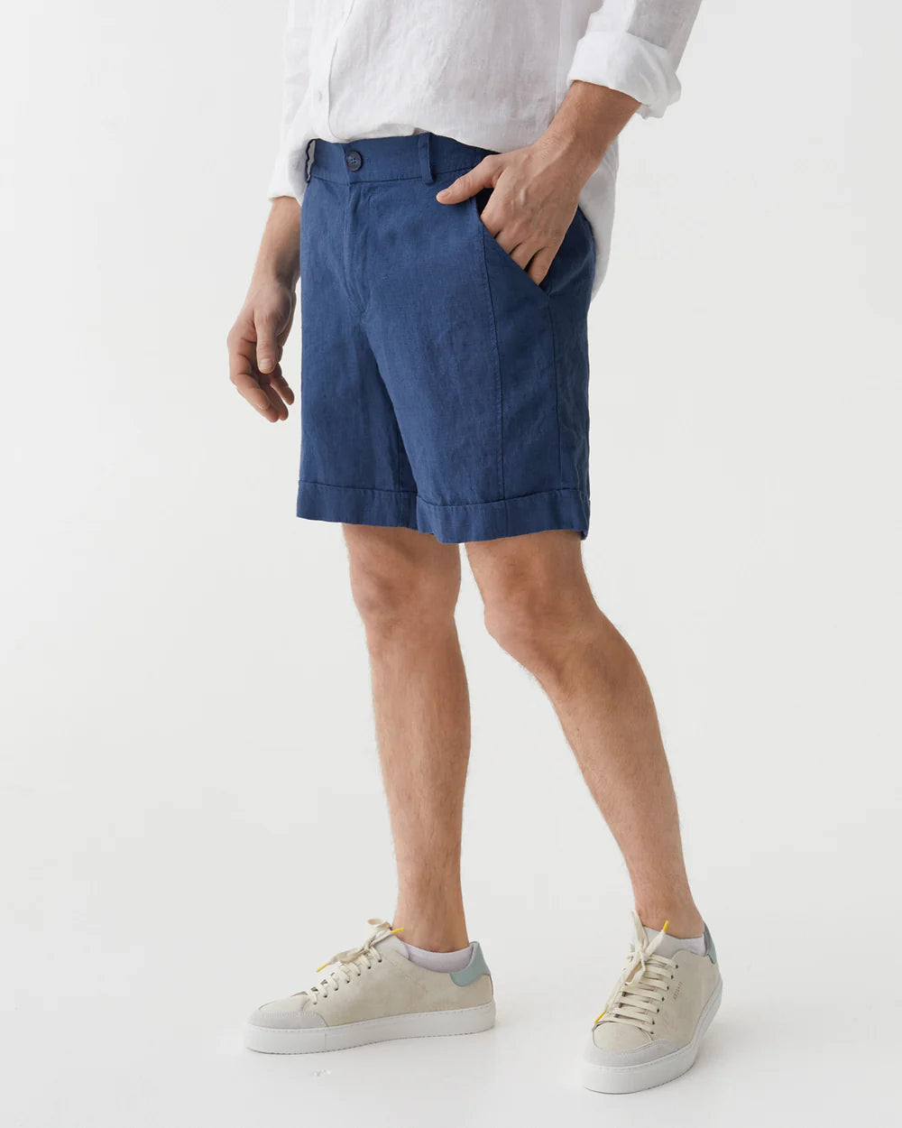 Mörkblå linneshorts