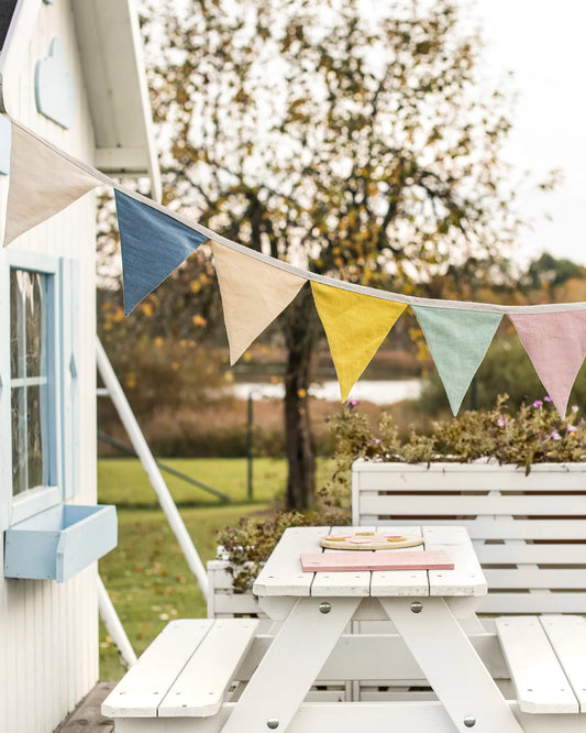 Vimpelgirlang i linne (2) | Magic Linen