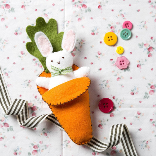 DIY sykit | Kanin & morot, i ullfilt