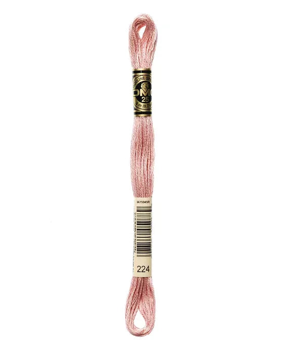 Aprikosfärgat broderigarn 