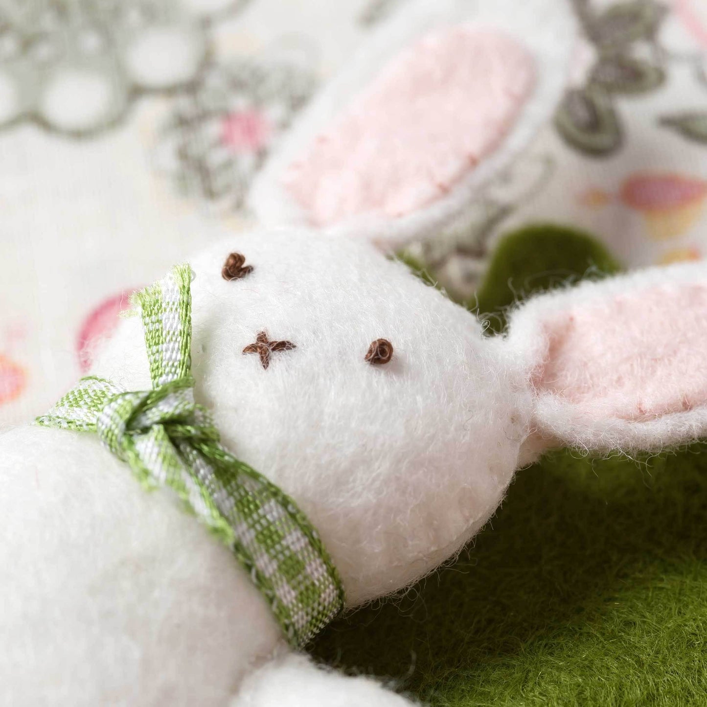 DIY sykit | Kanin & morot, i ullfilt
