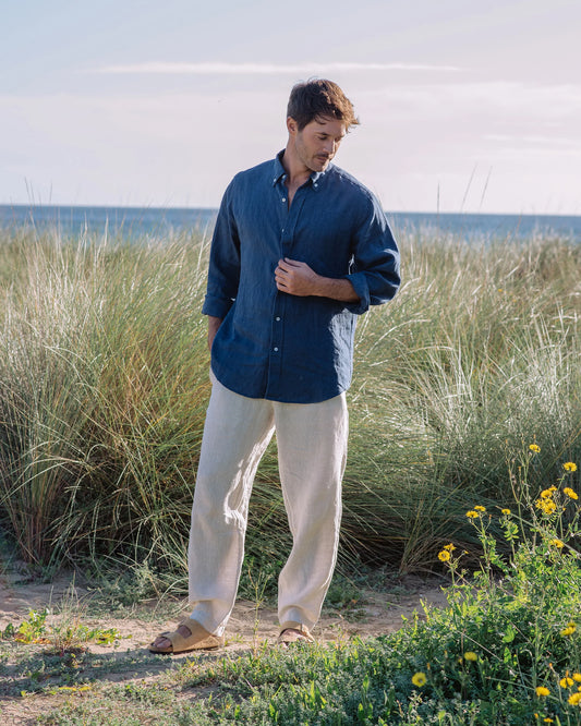 Skjorta i linne (Deep Navy)