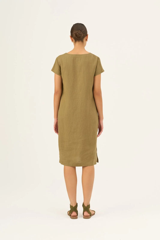 Klänning i linne, kortärmad med fickor (Olive Khaki)