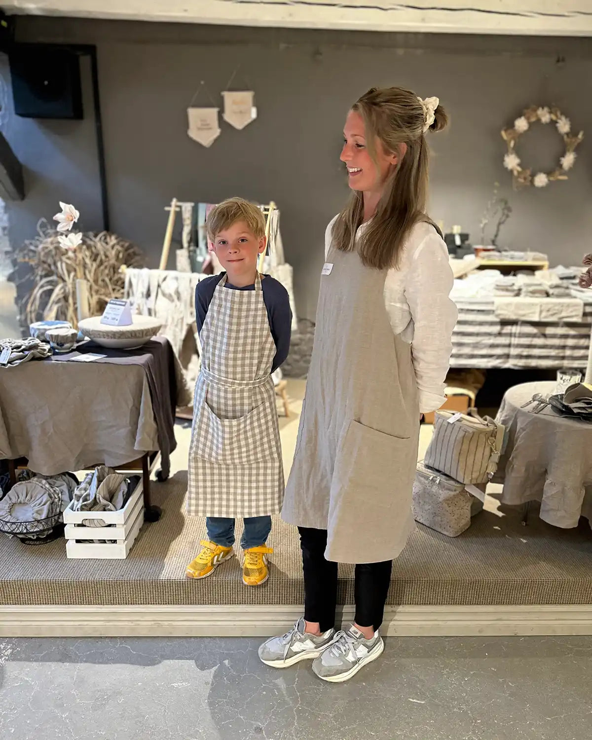 Pop up butik med linnetextilier. 