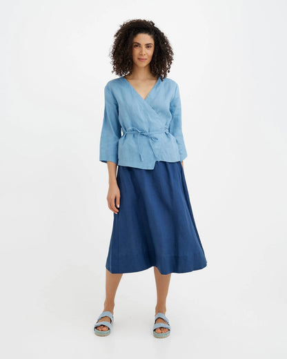 Blus, omlott i linne (Soft blue)